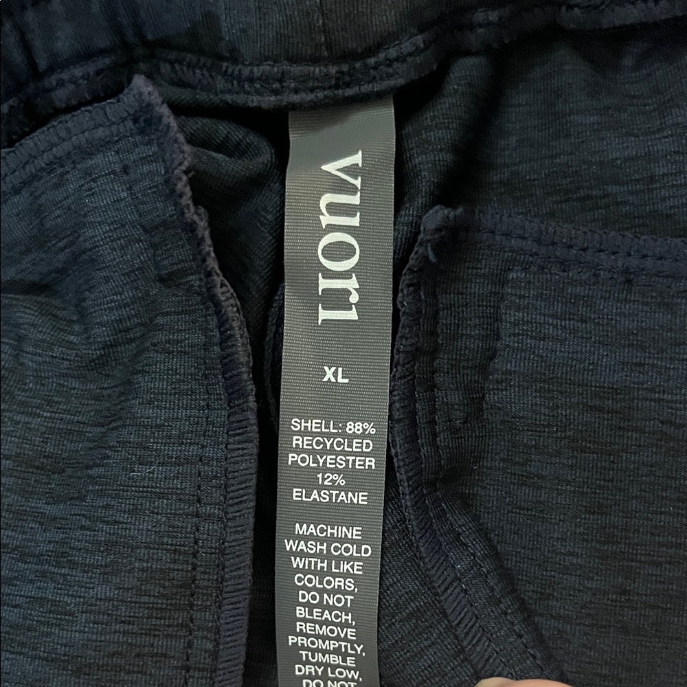 Vuori Men's Navy Joggers with Drawstring - Picture 4 of 4